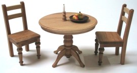 Esstisch, rund, Kirschbaum farblos geölt, Puppenstubenmöbel 1zu12
