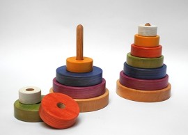 Steckpyramide, 6 - teilig, ca. 13 cm hoch